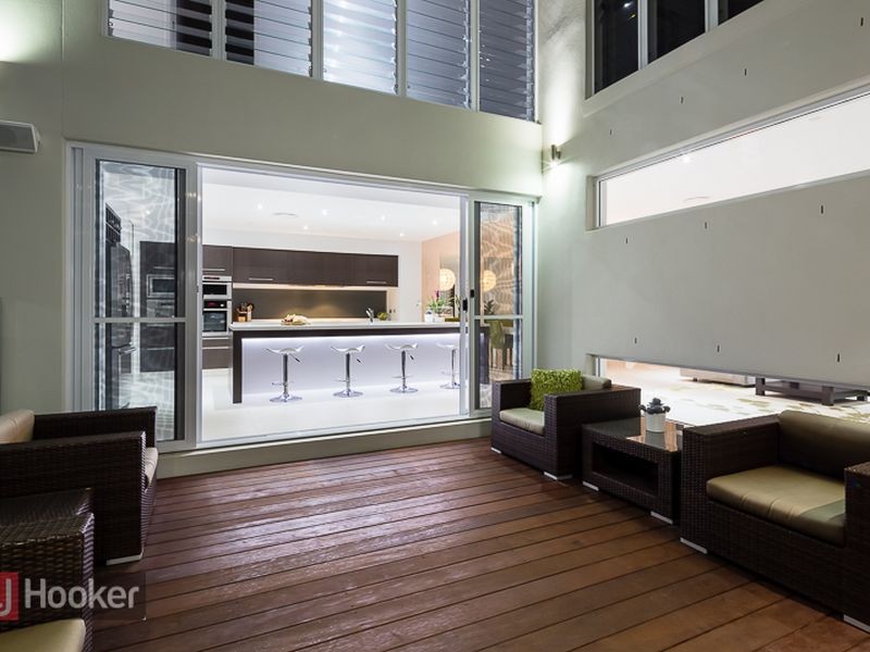 5 White Street, Victoria Point QLD 4165