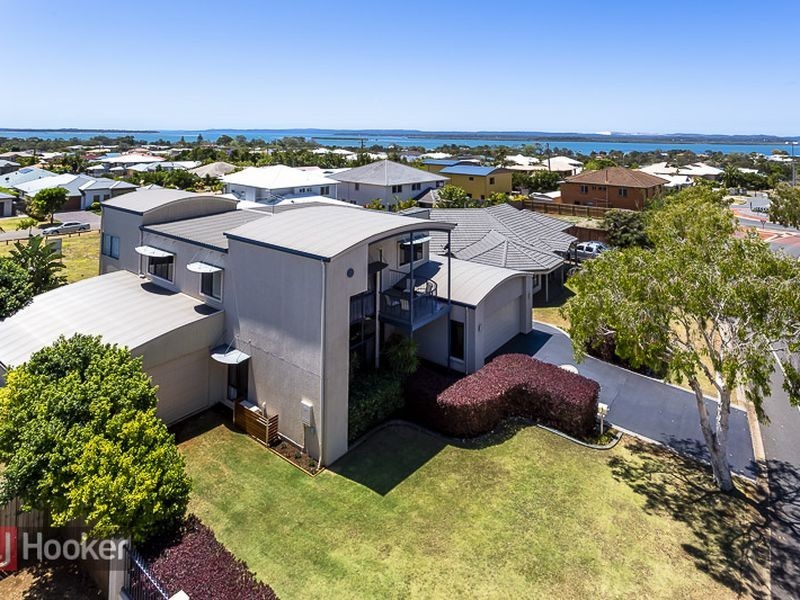 7 Bedarra Street, Redland Bay QLD 4165