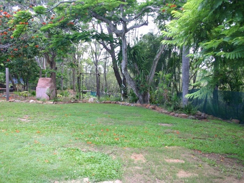 1 Lisa Street, Redland Bay QLD 4165