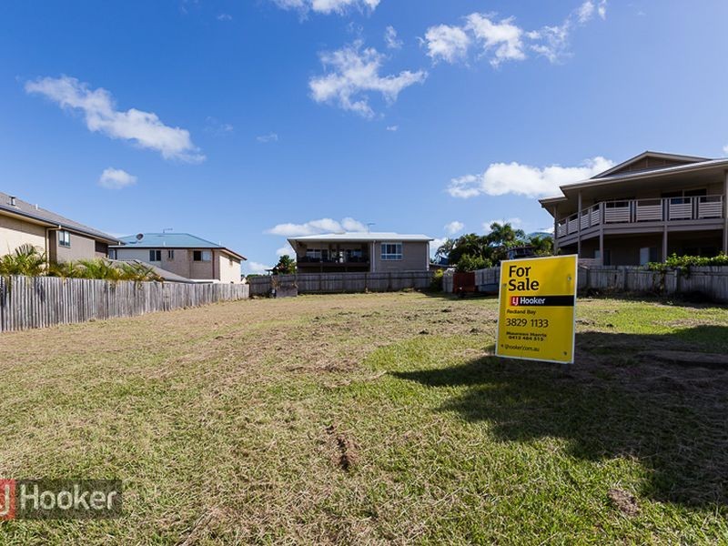 8 Nevis Court, Redland Bay QLD 4165