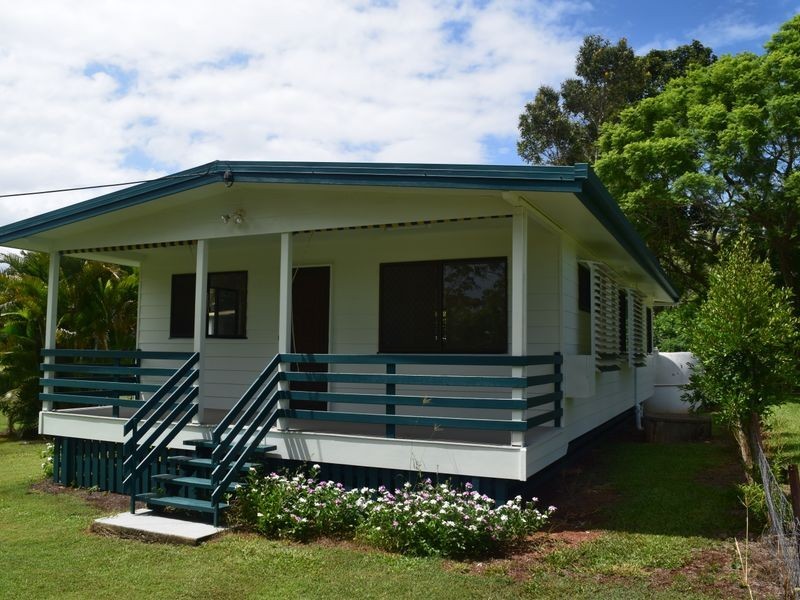 26 Noyes Parade, Karragarra Island QLD 4184