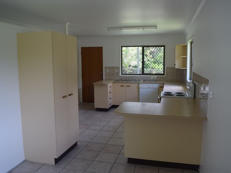 26 Noyes Parade, Karragarra Island QLD 4184