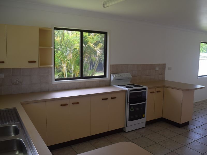 26 Noyes Parade, Karragarra Island QLD 4184