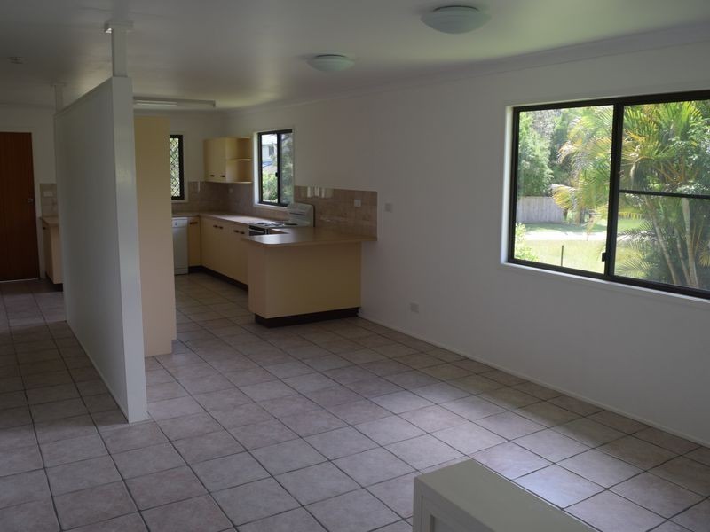26 Noyes Parade, Karragarra Island QLD 4184