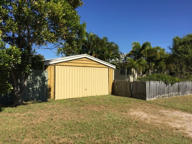 186 Main Street, Redland Bay QLD 4165