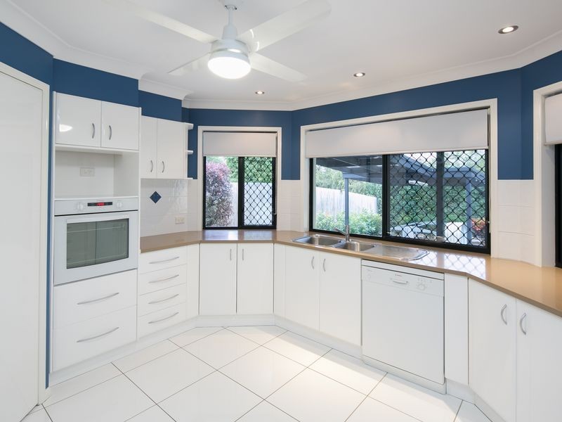 22 Daydream Street, Redland Bay QLD 4165