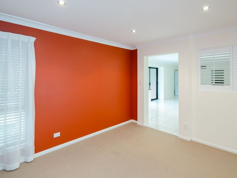 22 Daydream Street, Redland Bay QLD 4165
