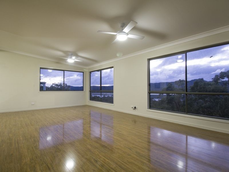 12 Leichhardt Terrace, Russell Island QLD 4184