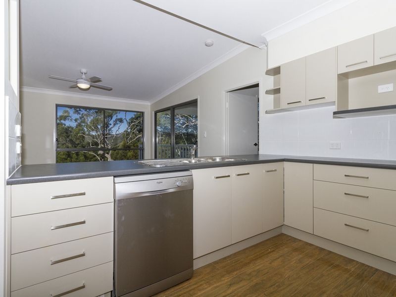 12 Leichhardt Terrace, Russell Island QLD 4184