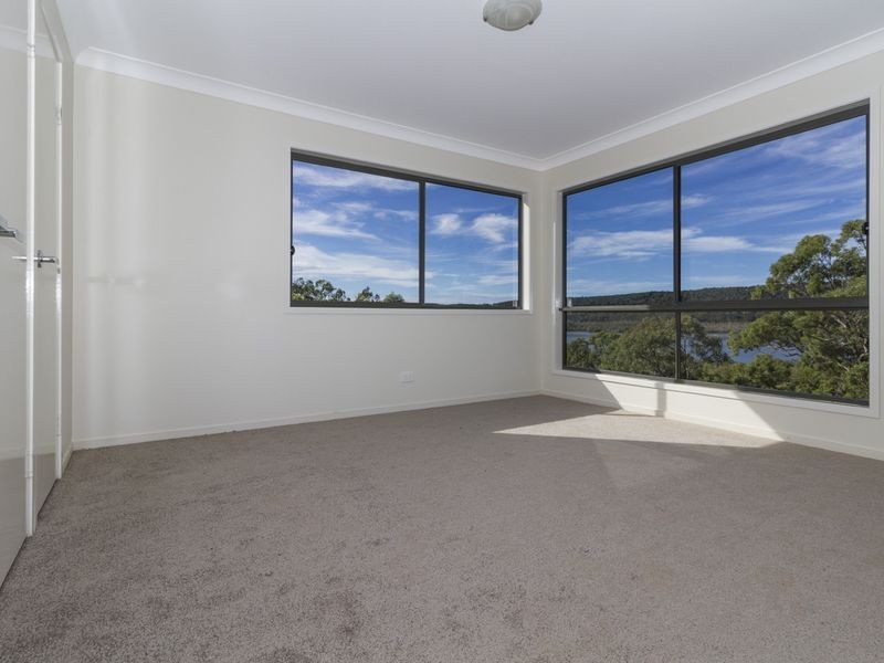 12 Leichhardt Terrace, Russell Island QLD 4184