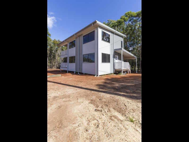 12 Leichhardt Terrace, Russell Island QLD 4184