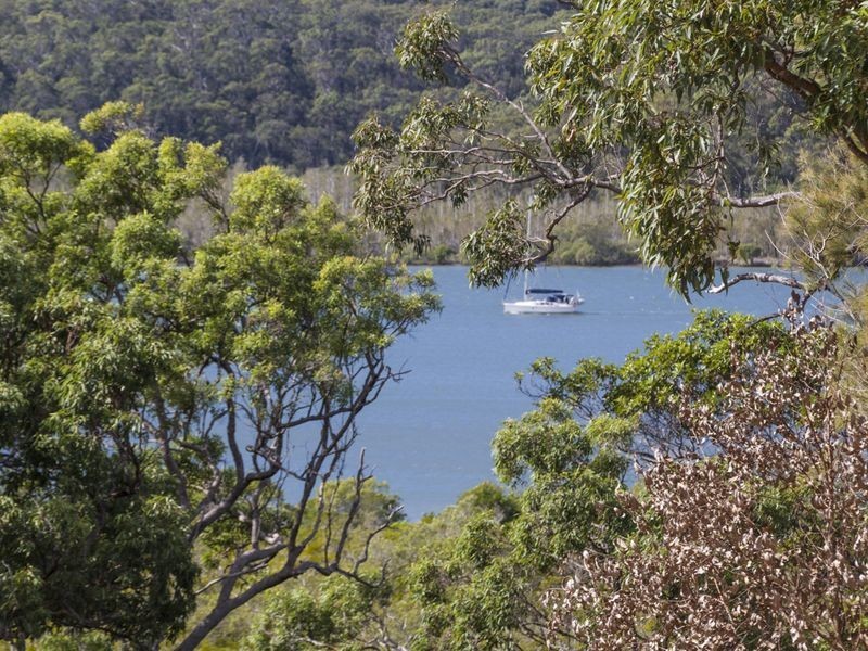 3 Leichhardt Terrace, Russell Island QLD 4184