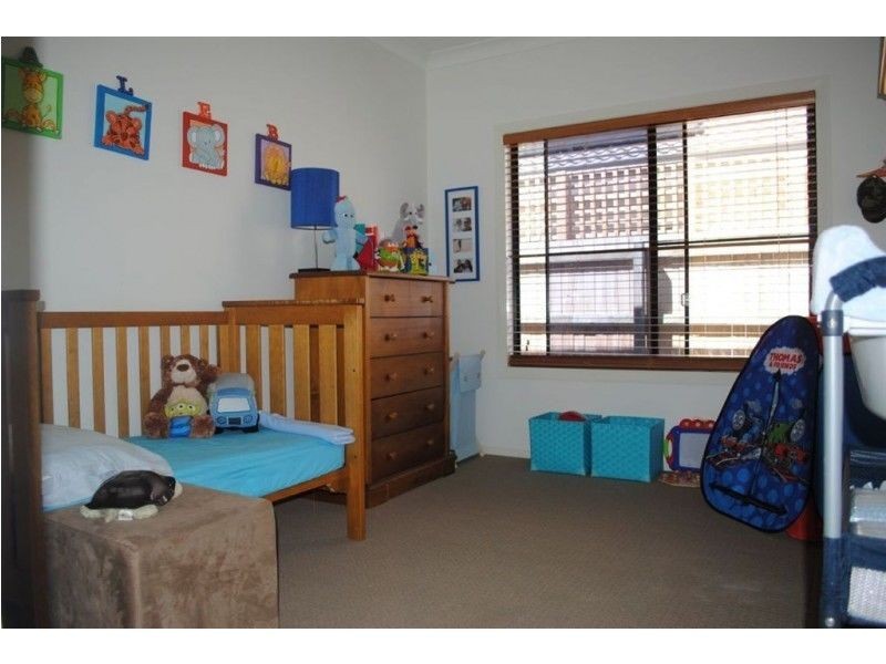 11 RIBERRY COURT, North Lakes QLD 4509