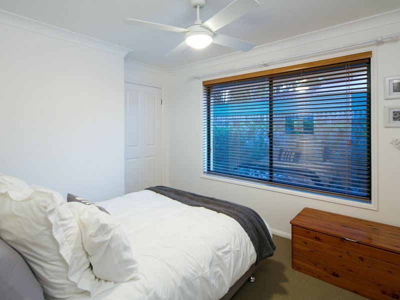 14 Moores road, Redland Bay QLD 4165