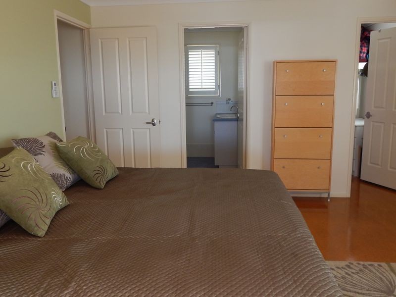 13 Hatchman Street, Victoria Point QLD 4165