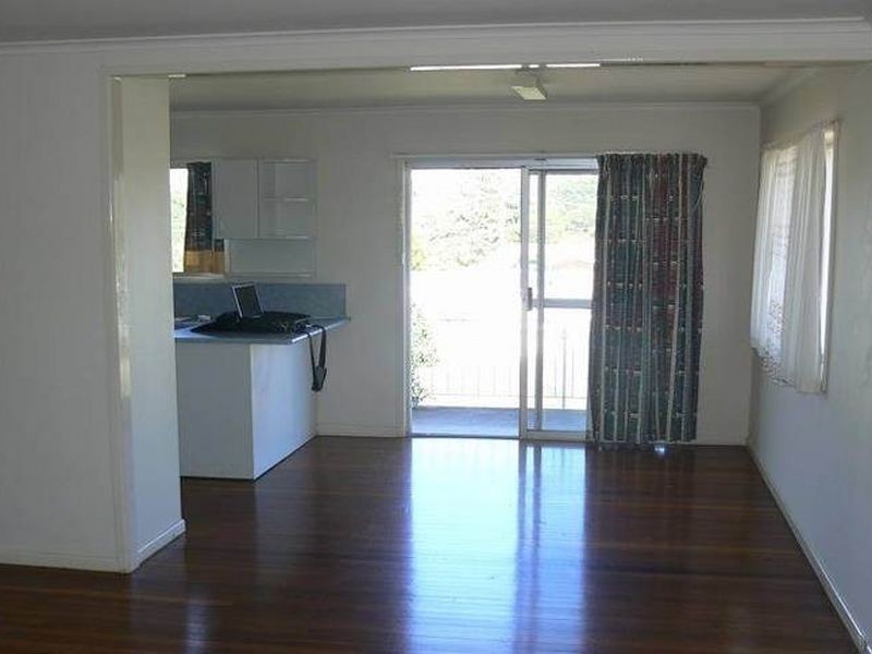 281 Bloomfield Street, Cleveland QLD 4163