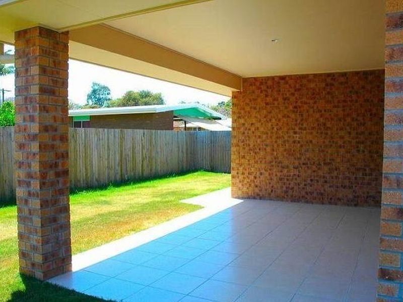27 Stradbroke Street, Redland Bay QLD 4165