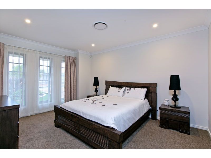 68 Unwin Street, Redland Bay QLD 4165