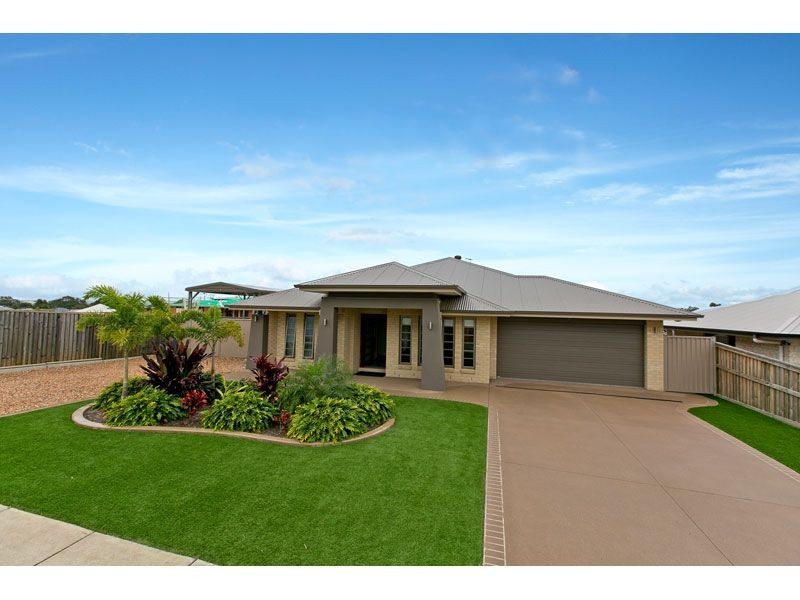 68 Unwin Street, Redland Bay QLD 4165