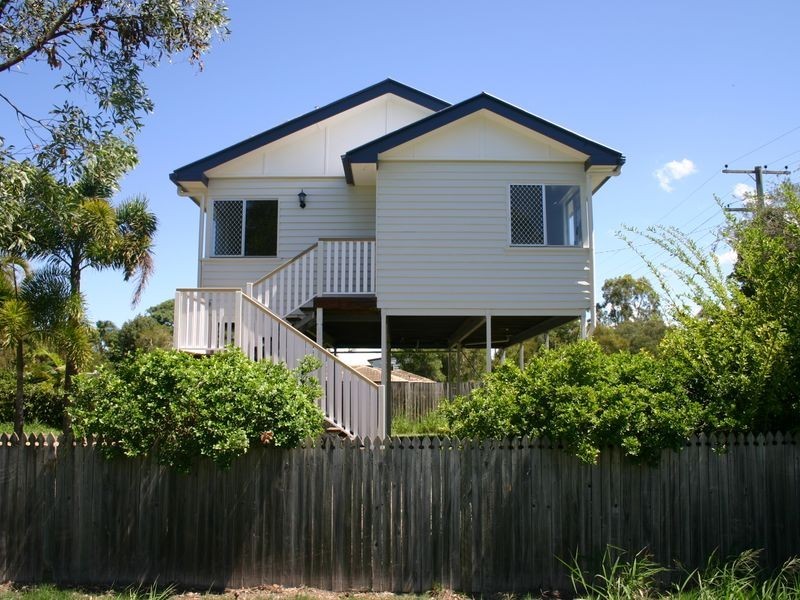 186 Main Street, Redland Bay QLD 4165