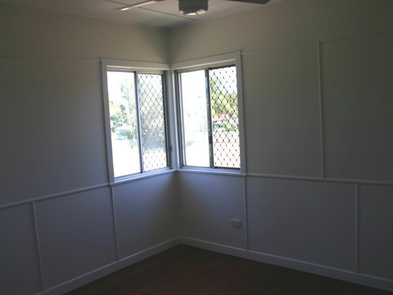 186 Main Street, Redland Bay QLD 4165