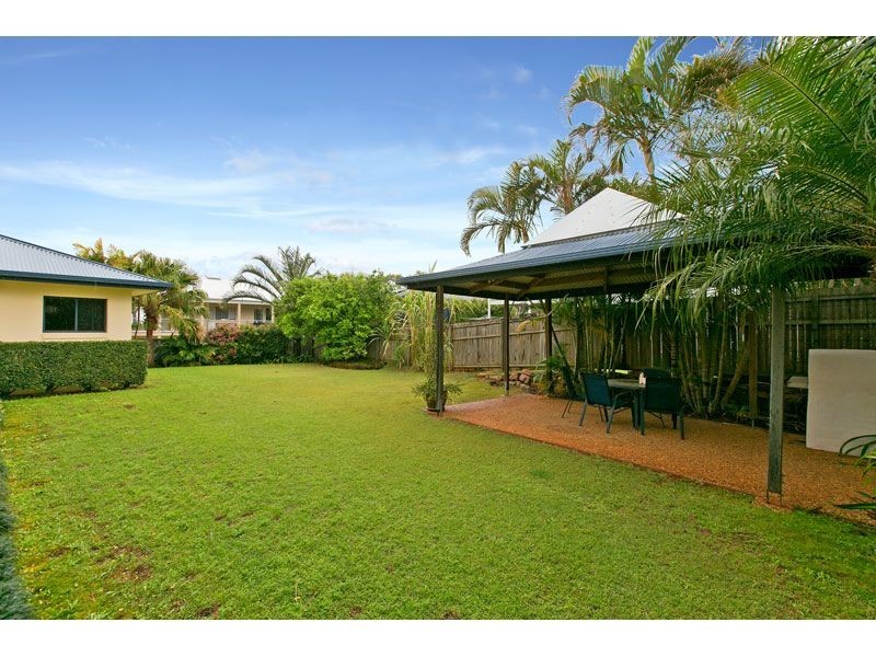 16 Moreton View Parade, Redland Bay QLD 4165