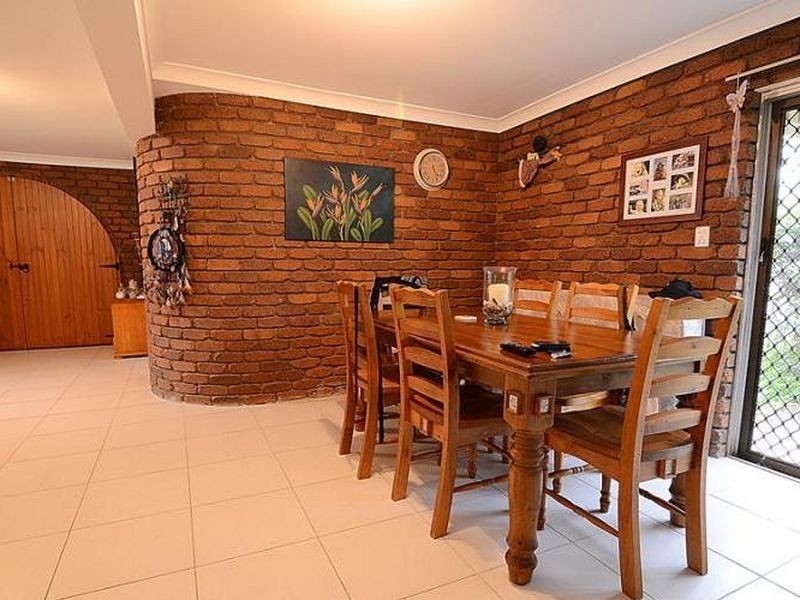 145 Cane Street, Redland Bay QLD 4165