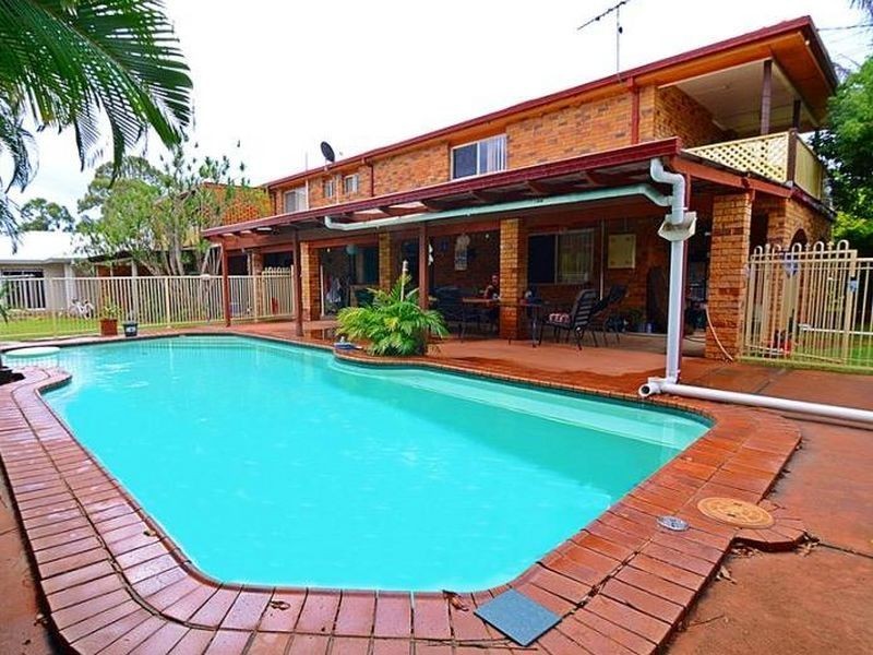 145 Cane Street, Redland Bay QLD 4165