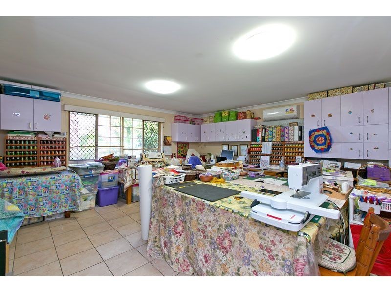 34 St Clair Crescent, Wishart QLD 4122