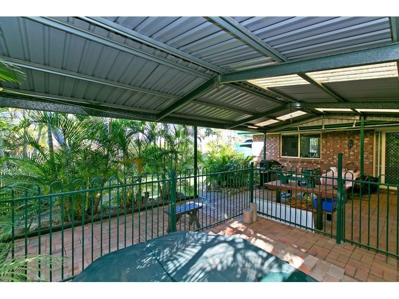 34 St Clair Crescent, Wishart QLD 4122