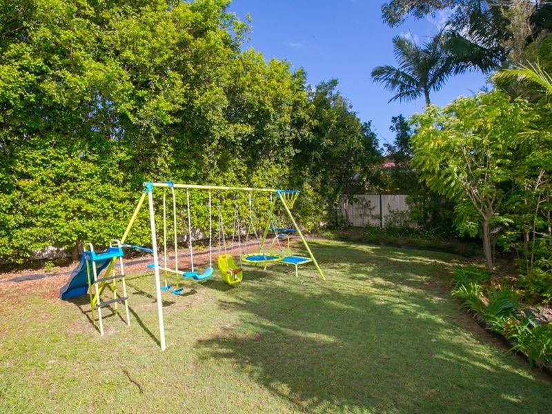 18 Marine Street, Redland Bay QLD 4165