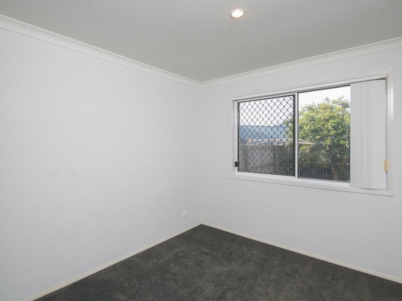 30 Spinnaker Circuit, Redland Bay QLD 4165