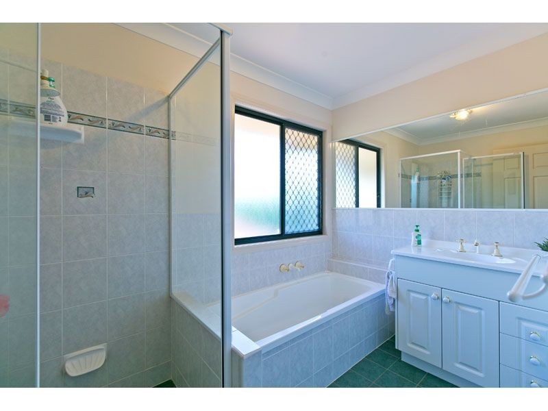 2 Jessie Close, Thornlands QLD 4164