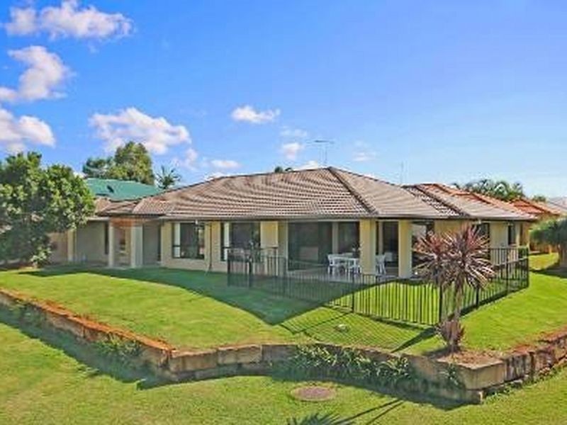 28 Habitat Drive, Redland Bay QLD 4165