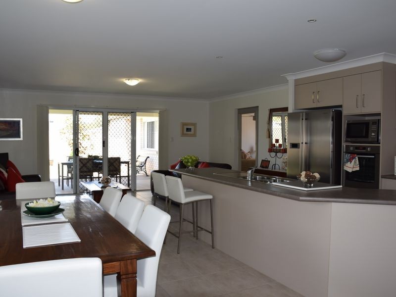 49 Lancaster Circuit, Redland Bay QLD 4165