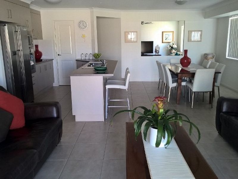 49 Lancaster Circuit, Redland Bay QLD 4165