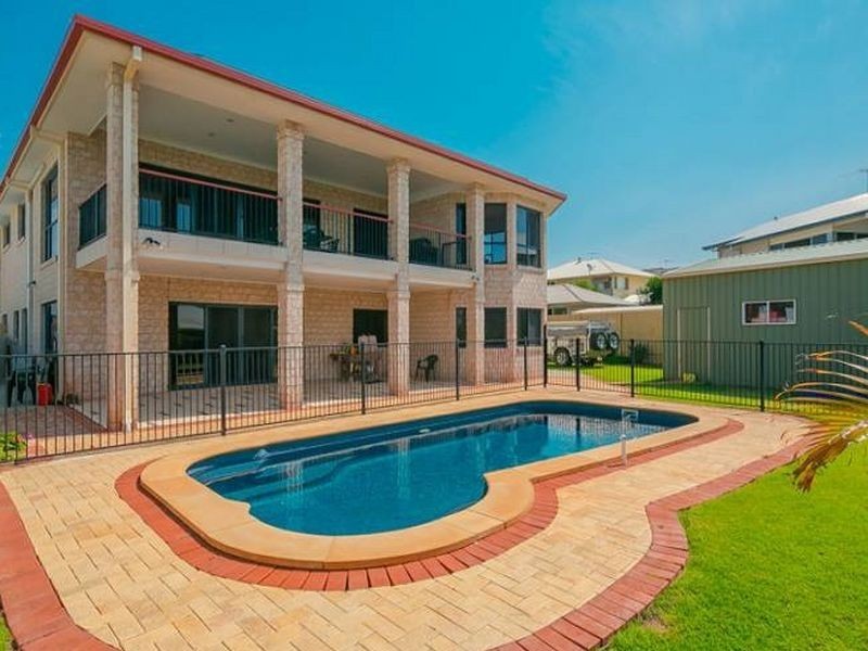 17 Bedarra Street, Redland Bay QLD 4165