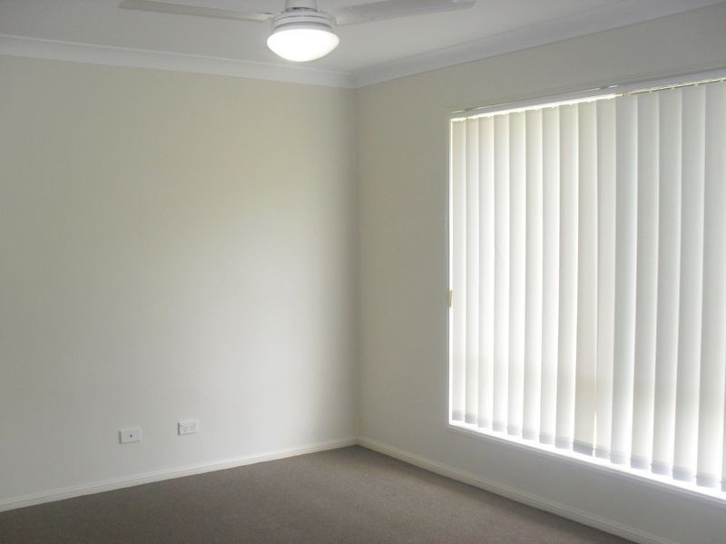 16 LIME STREET, Redland Bay QLD 4165