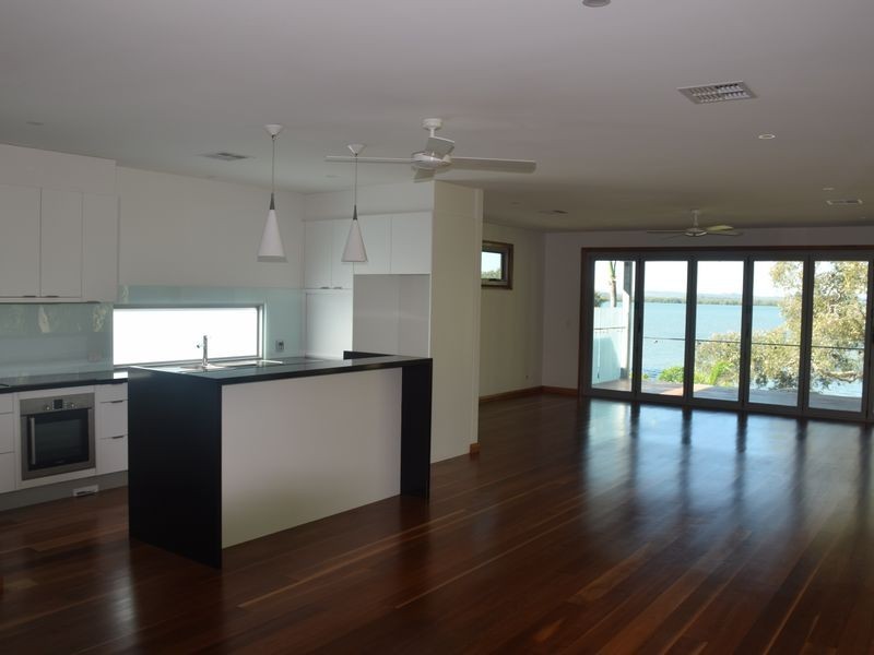 115 TORQUAY ROAD, Redland Bay QLD 4165