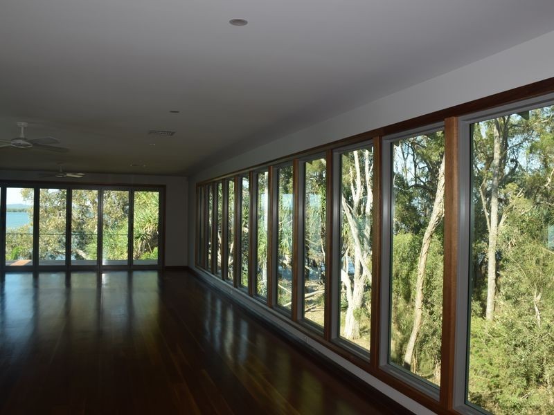 115 TORQUAY ROAD, Redland Bay QLD 4165