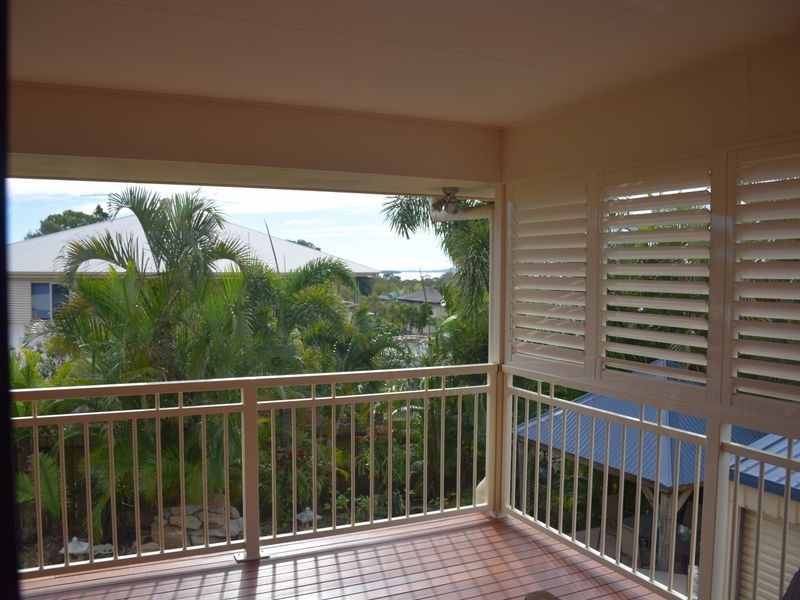 5 Creedin Court, Redland Bay QLD 4165
