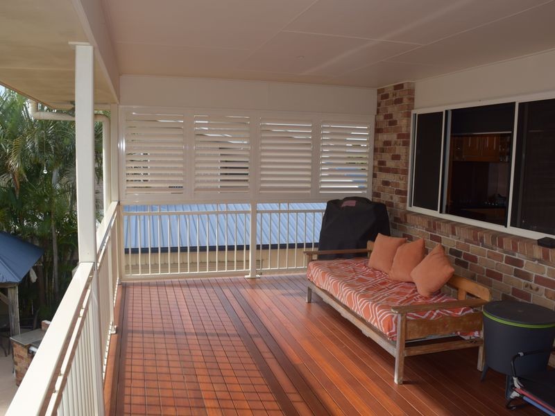 5 Creedin Court, Redland Bay QLD 4165