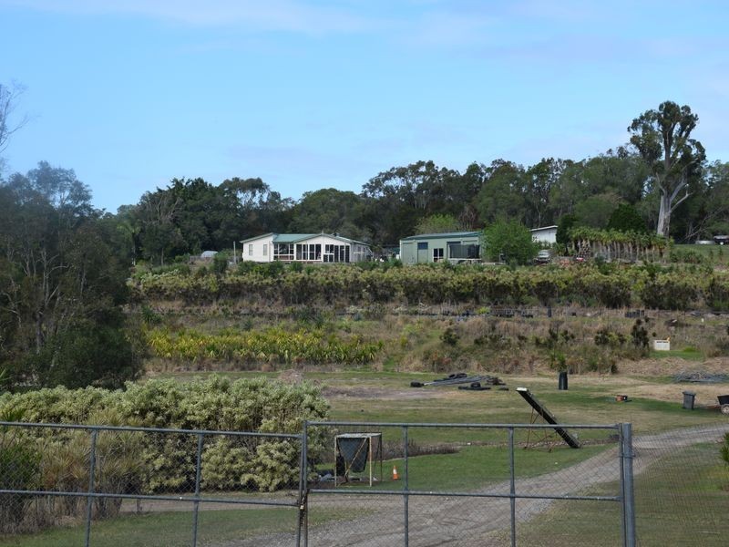 23-33 Lagoon View Road, Redland Bay QLD 4165