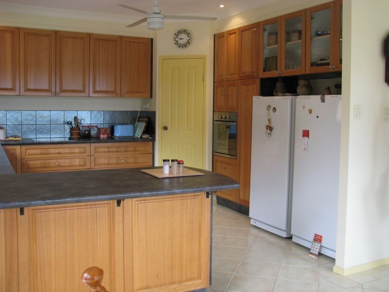 5 Jasper Street, Russell Island QLD 4184