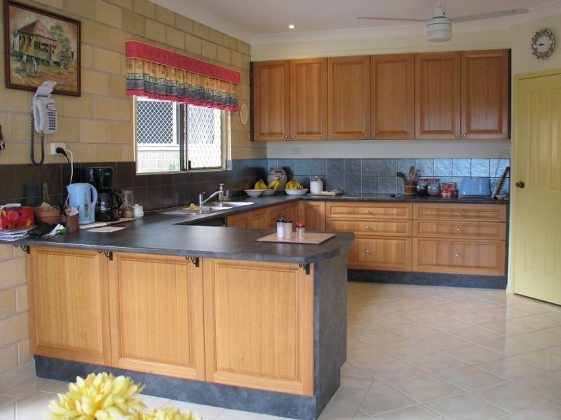5 Jasper Street, Russell Island QLD 4184
