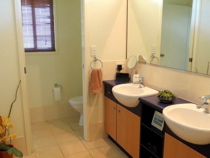 148 Canaipa Point Drive, Russell Island QLD 4184