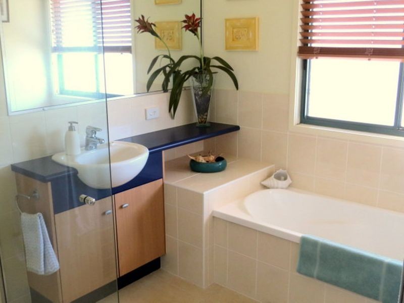 148 Canaipa Point Drive, Russell Island QLD 4184