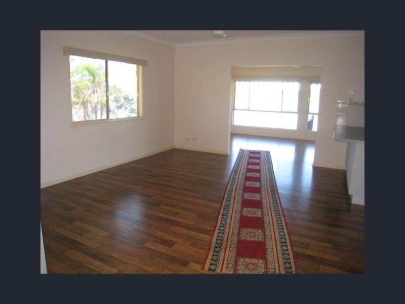 30 Emerson Street, Russell Island QLD 4184