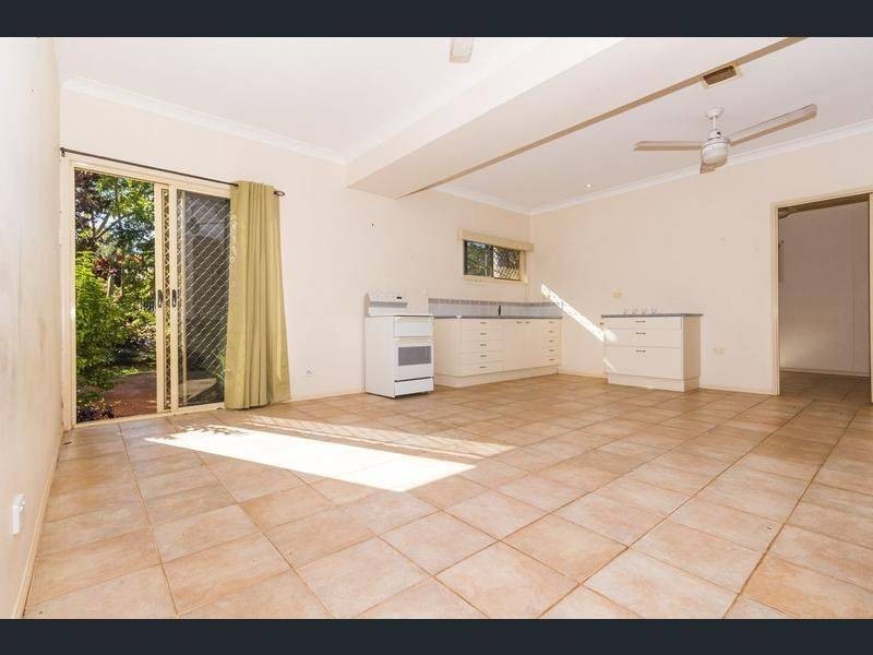 30 Emerson Street, Russell Island QLD 4184