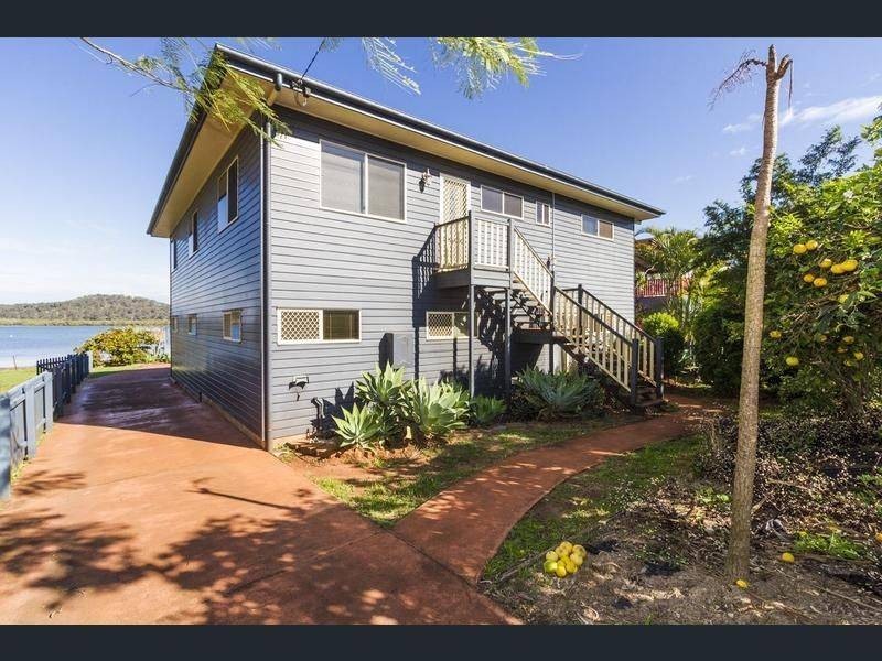 30 Emerson Street, Russell Island QLD 4184
